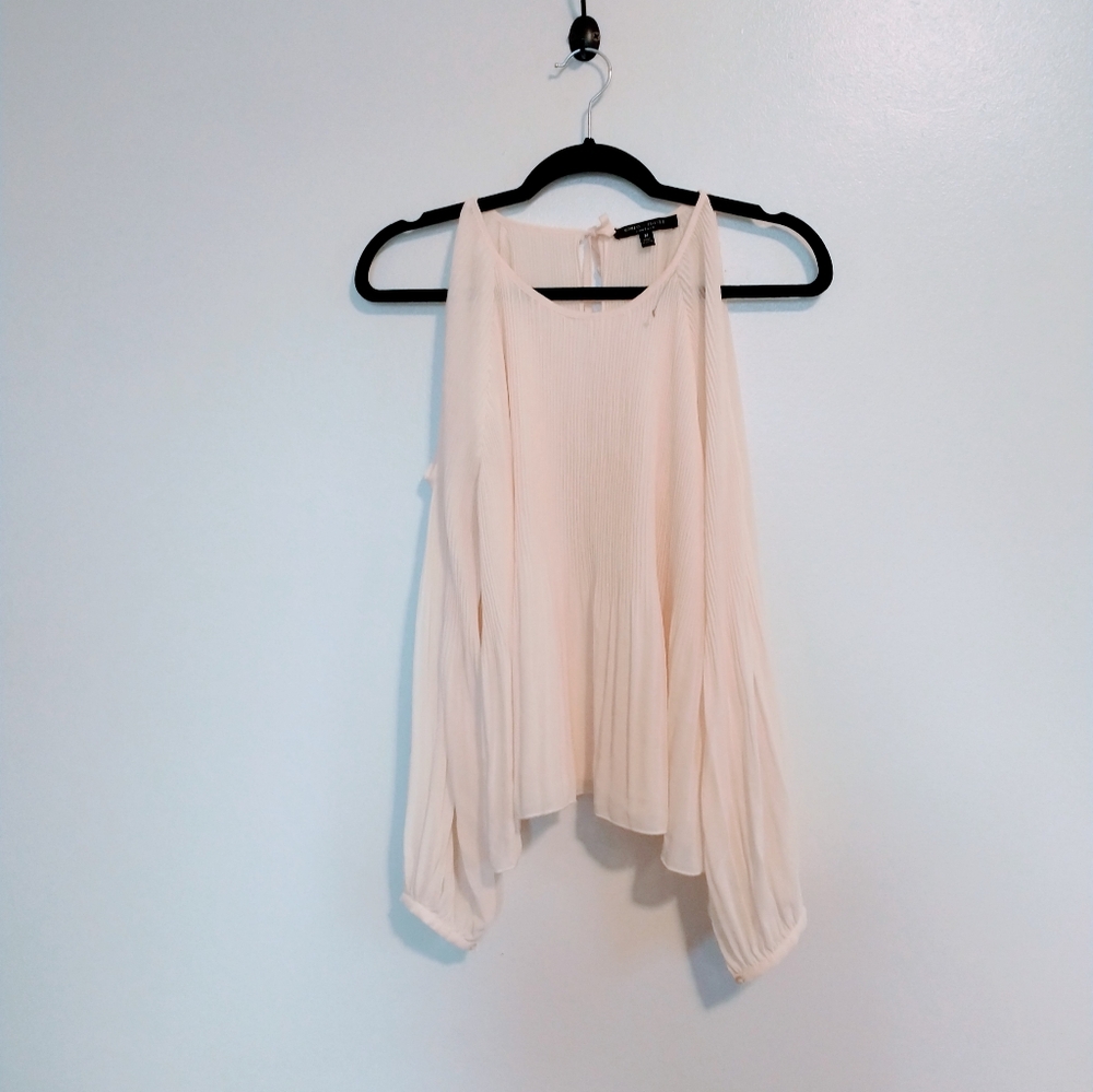 Romeo and Juliet Couture cream pleated long sleeve top with cold shoulders and l